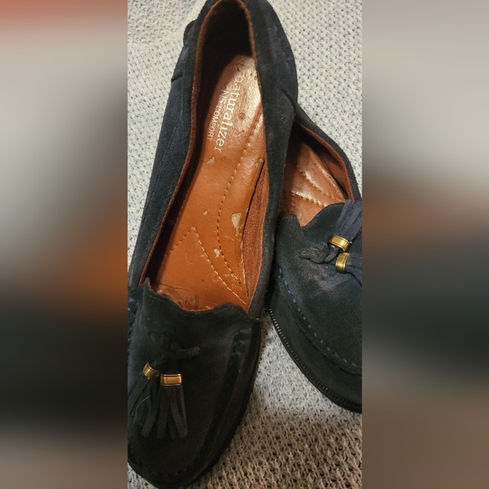 Naturalizer N5 Comfort Loafer - Picture 3 of 13